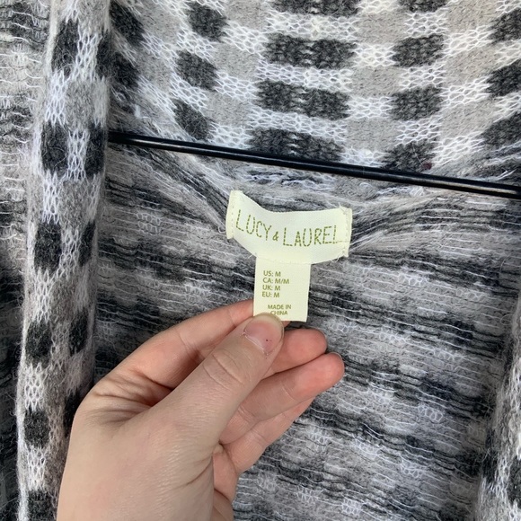 Lucy & Laurel | sweater - Picture 3 of 6